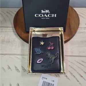 COACH Boxed Phone Pocket
Sticker (Style No: 23727B)